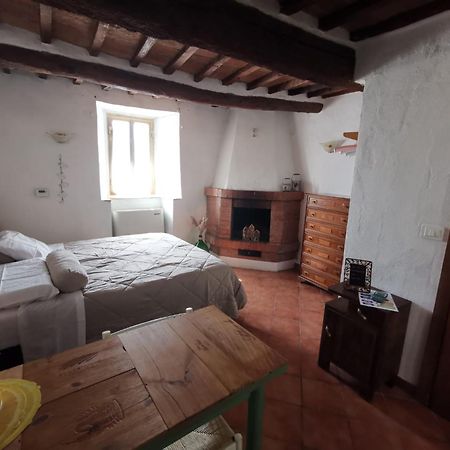 Apartamento La Gioiosa Radicofani Exterior foto